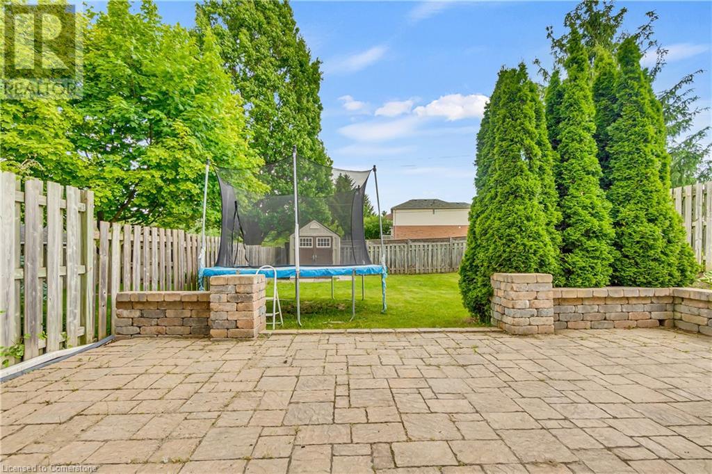 556 Dansbury Drive, Waterloo, Ontario  N2K 4E2 - Photo 29 - 40738632