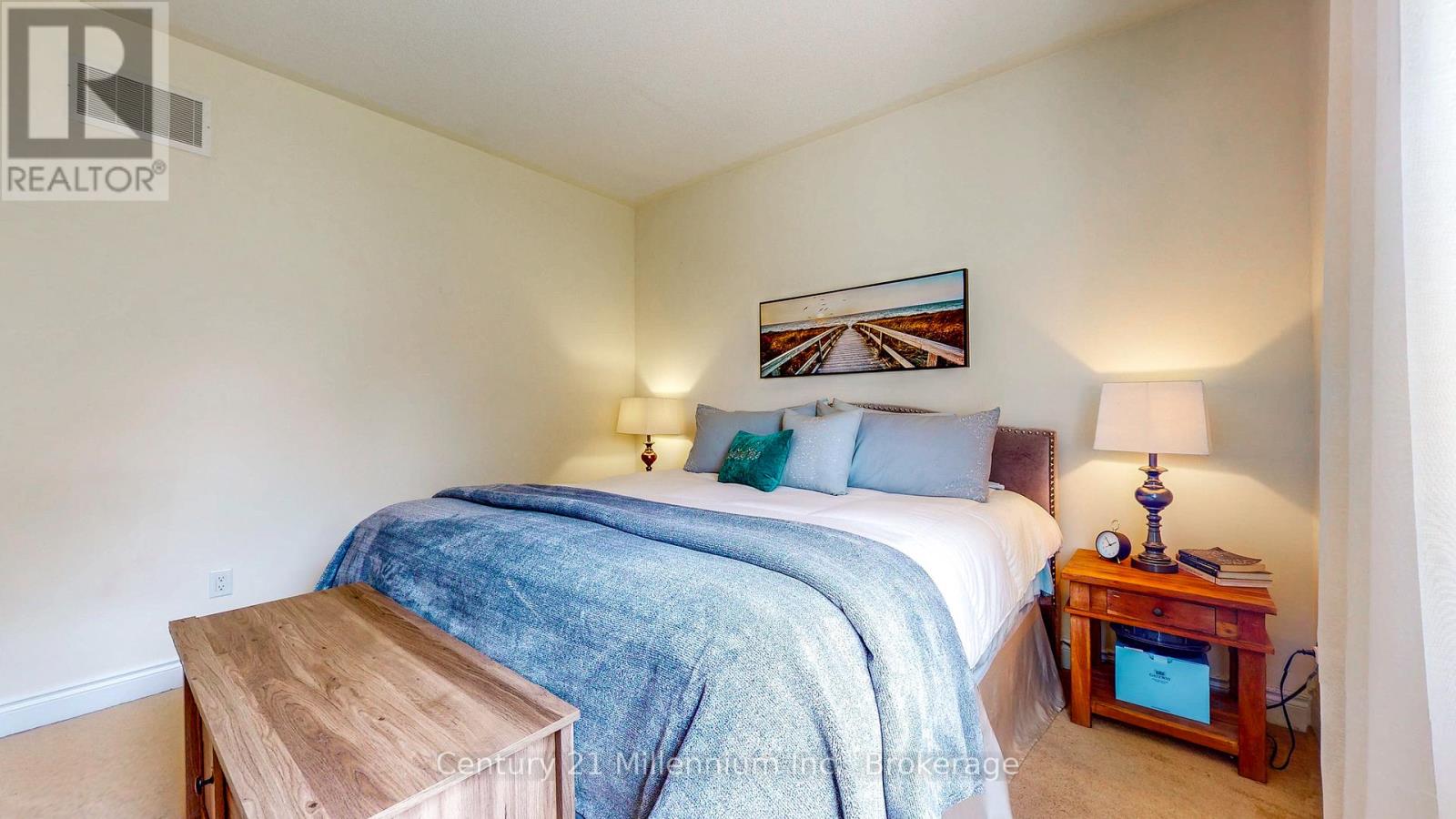 42 Christy Drive, Wasaga Beach, Ontario  L9Z 0E5 - Photo 27 - S12212545