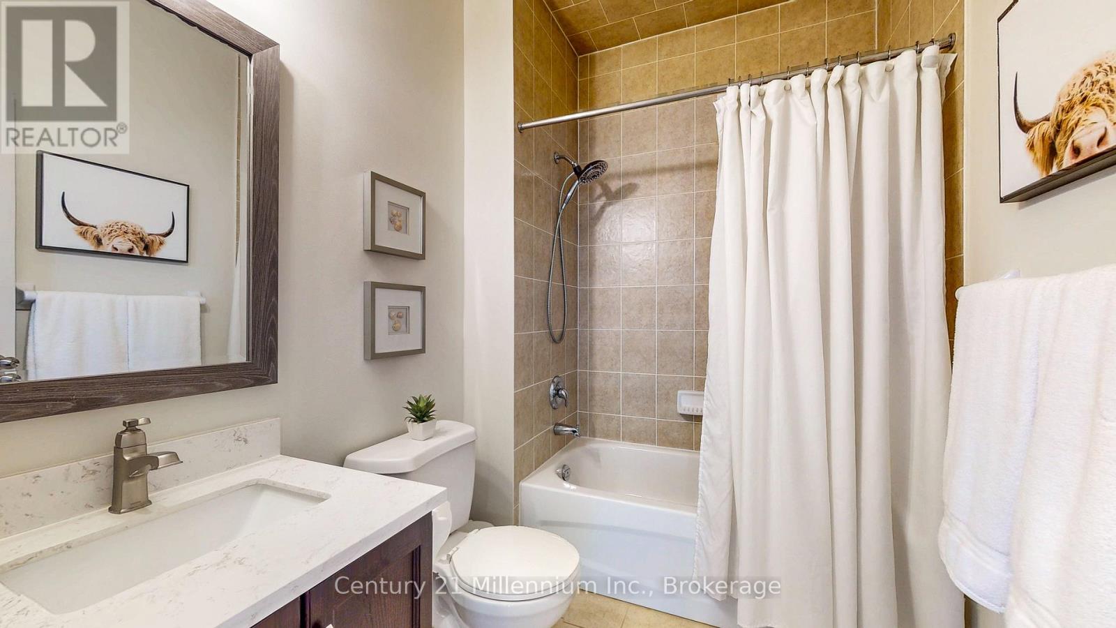 42 Christy Drive, Wasaga Beach, Ontario  L9Z 0E5 - Photo 35 - S12212545