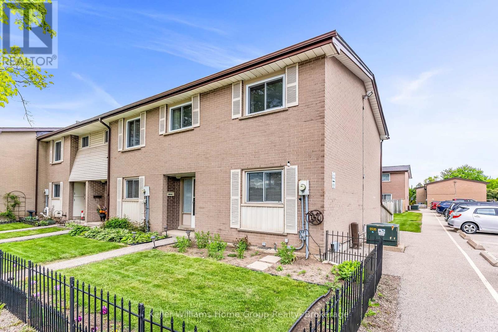 431 VICTORIA ROAD N, Guelph, Ontario