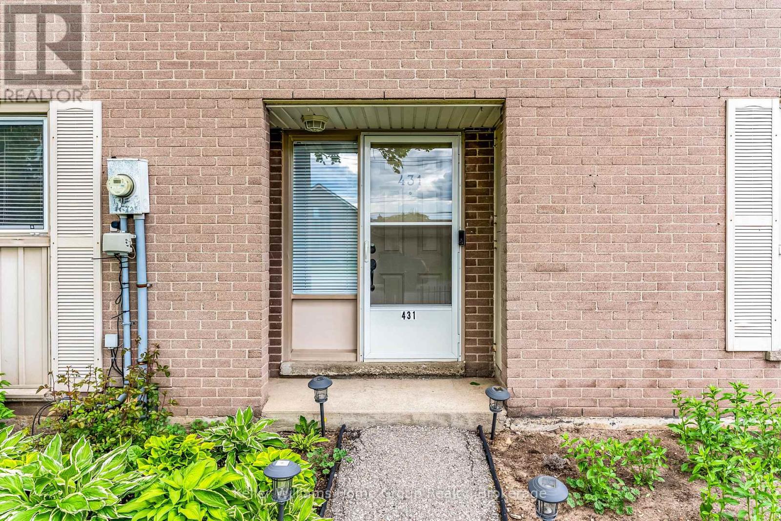 431 Victoria Road N, Guelph, Ontario  N1H 5J9 - Photo 4 - X12212524