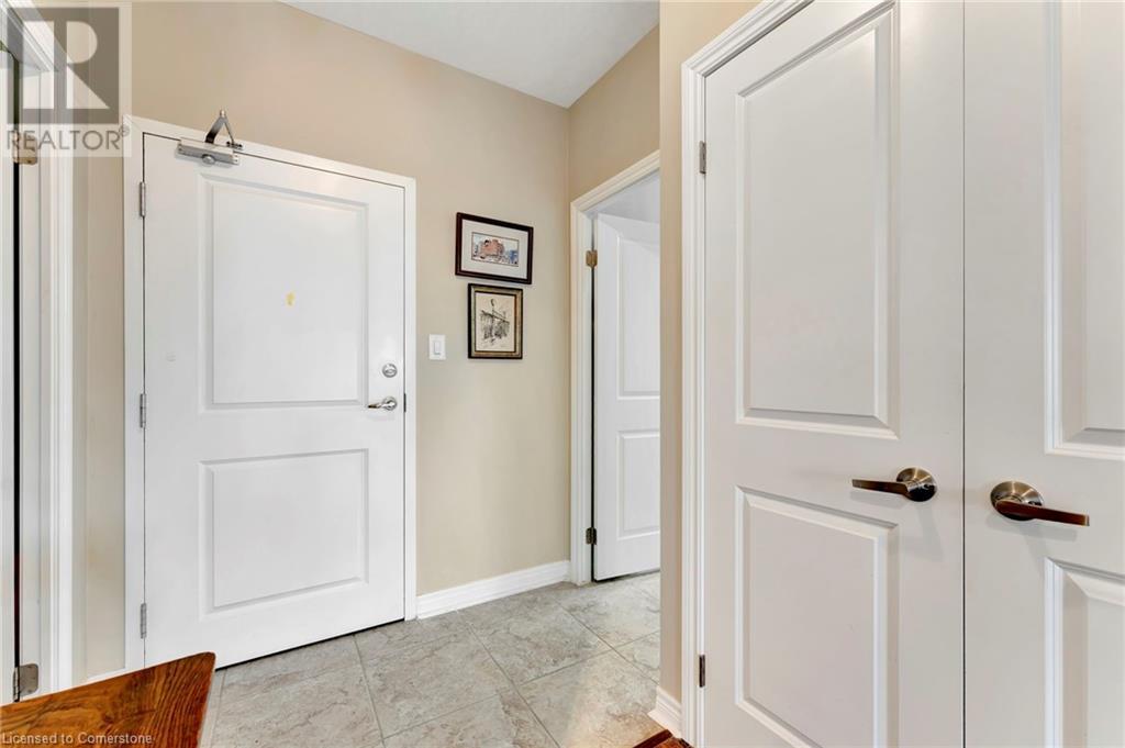 539 Belmont Avenue W Unit# 906, Kitchener, Ontario  N2M 0A2 - Photo 3 - 40738367