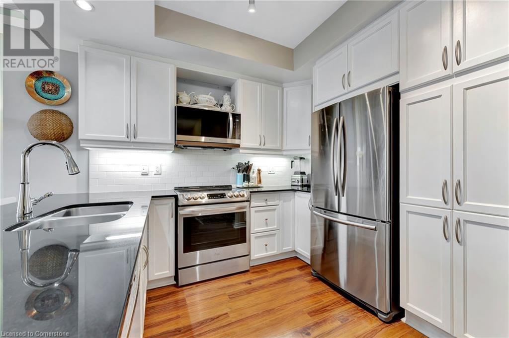 539 Belmont Avenue W Unit# 906, Kitchener, Ontario  N2M 0A2 - Photo 5 - 40738367