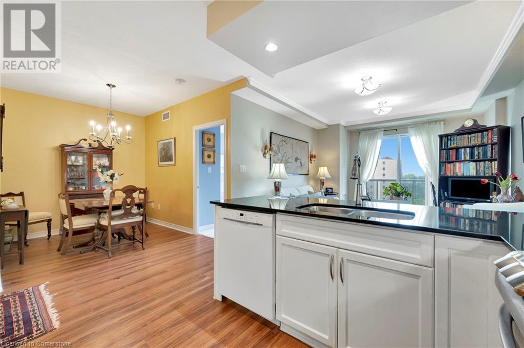 539 Belmont Avenue W Unit# 906, Kitchener, Ontario  N2M 0A2 - Photo 8 - 40738367