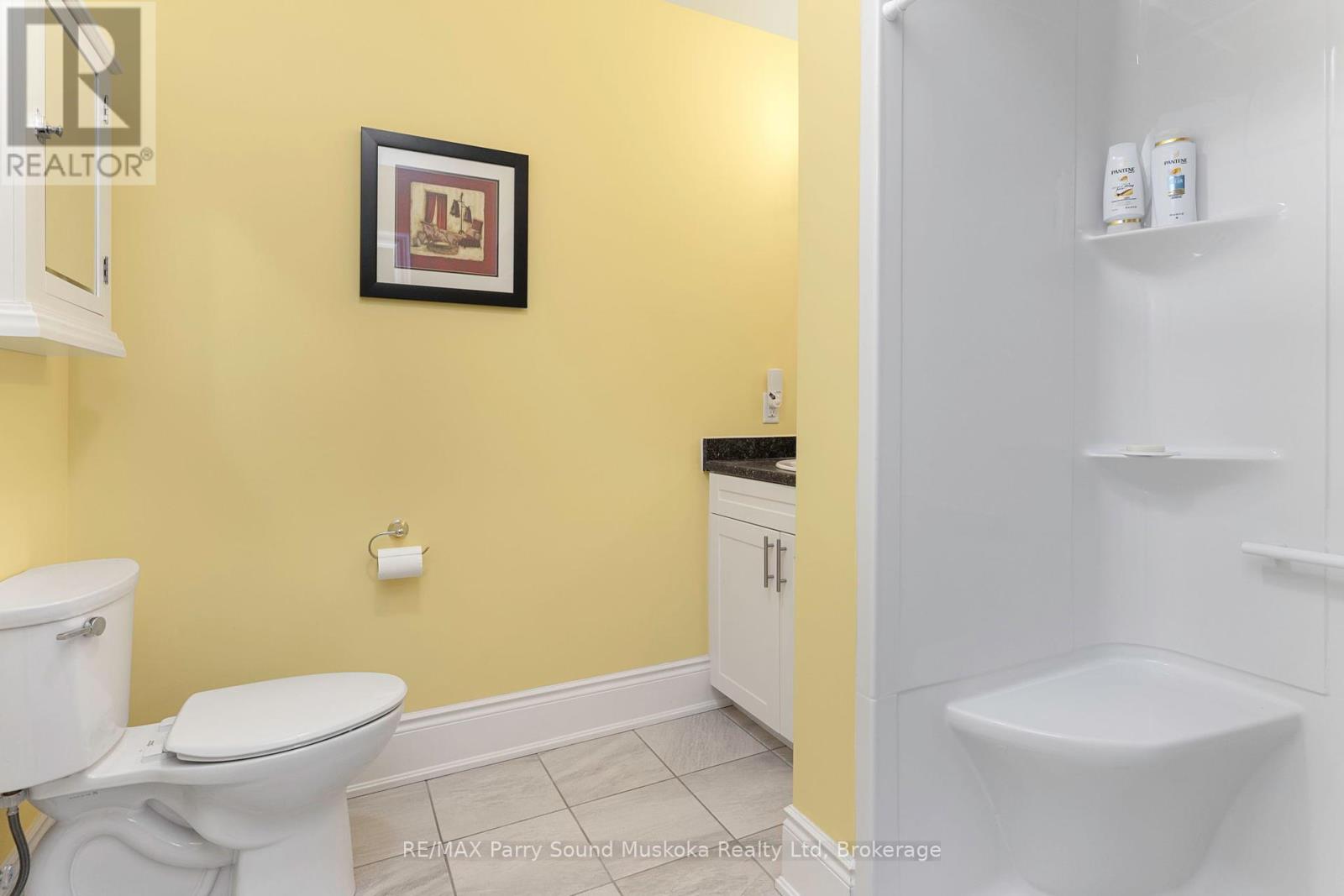 303 - 11b Salt Dock Road, Parry Sound, Ontario  P2A 3B6 - Photo 20 - X12212818