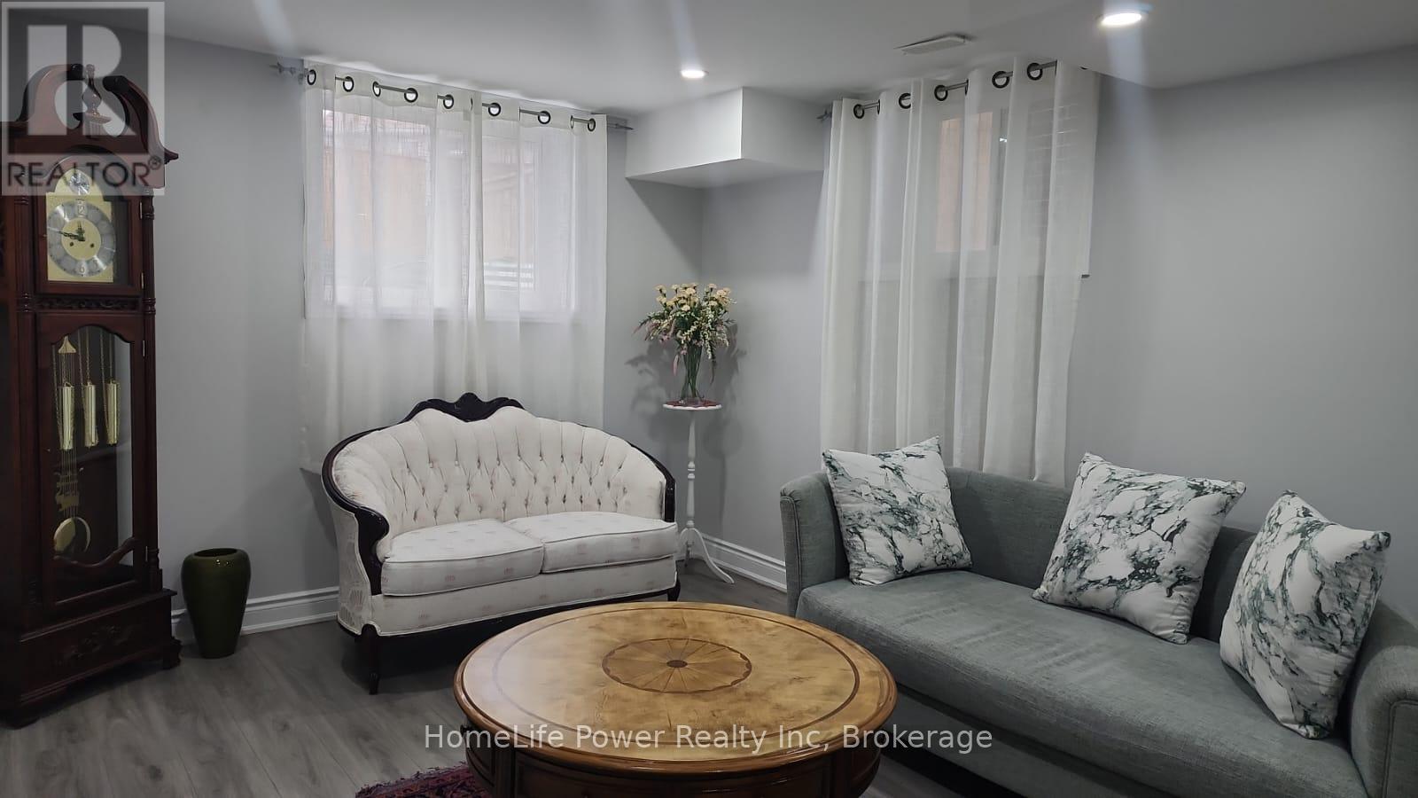 BASEMENT - 43 SADDLEBROOK COURT, Kitchener, Ontario