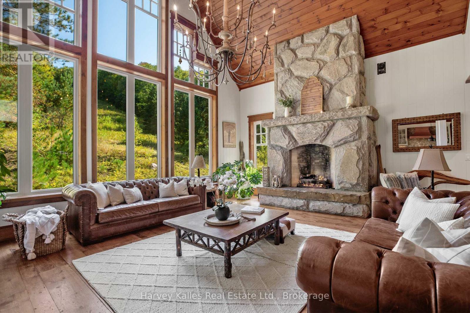1074 Tally Ho Winter Park Road, Lake Of Bays, Ontario  P1H 2J6 - Photo 11 - X12212959
