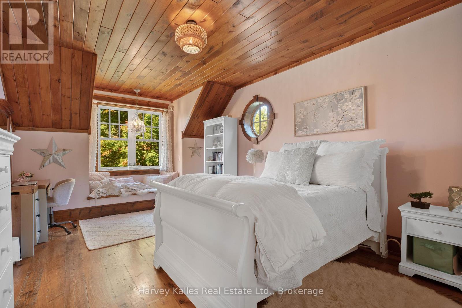 1074 Tally Ho Winter Park Road, Lake Of Bays, Ontario  P1H 2J6 - Photo 28 - X12212959