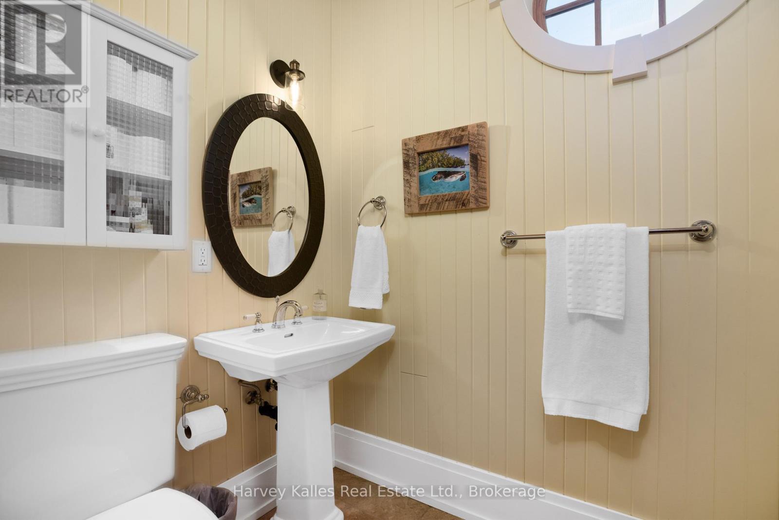1074 Tally Ho Winter Park Road, Lake Of Bays, Ontario  P1H 2J6 - Photo 32 - X12212959