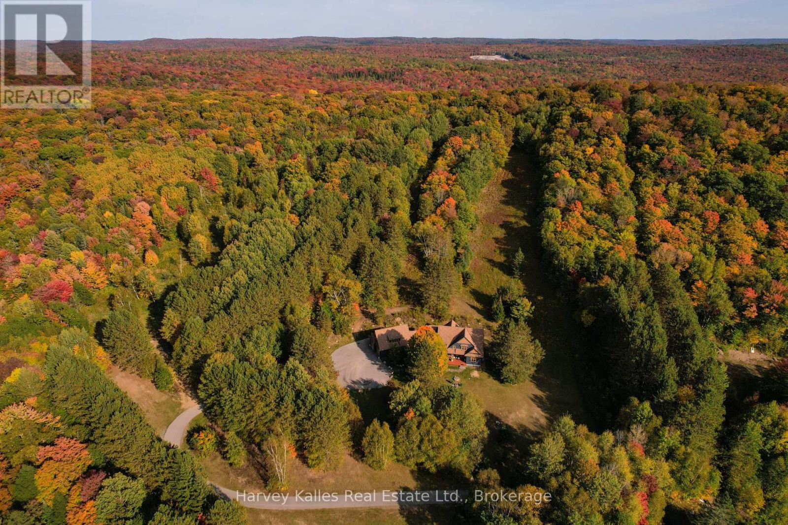 1074 Tally Ho Winter Park Road, Lake Of Bays, Ontario  P1H 2J6 - Photo 43 - X12212959