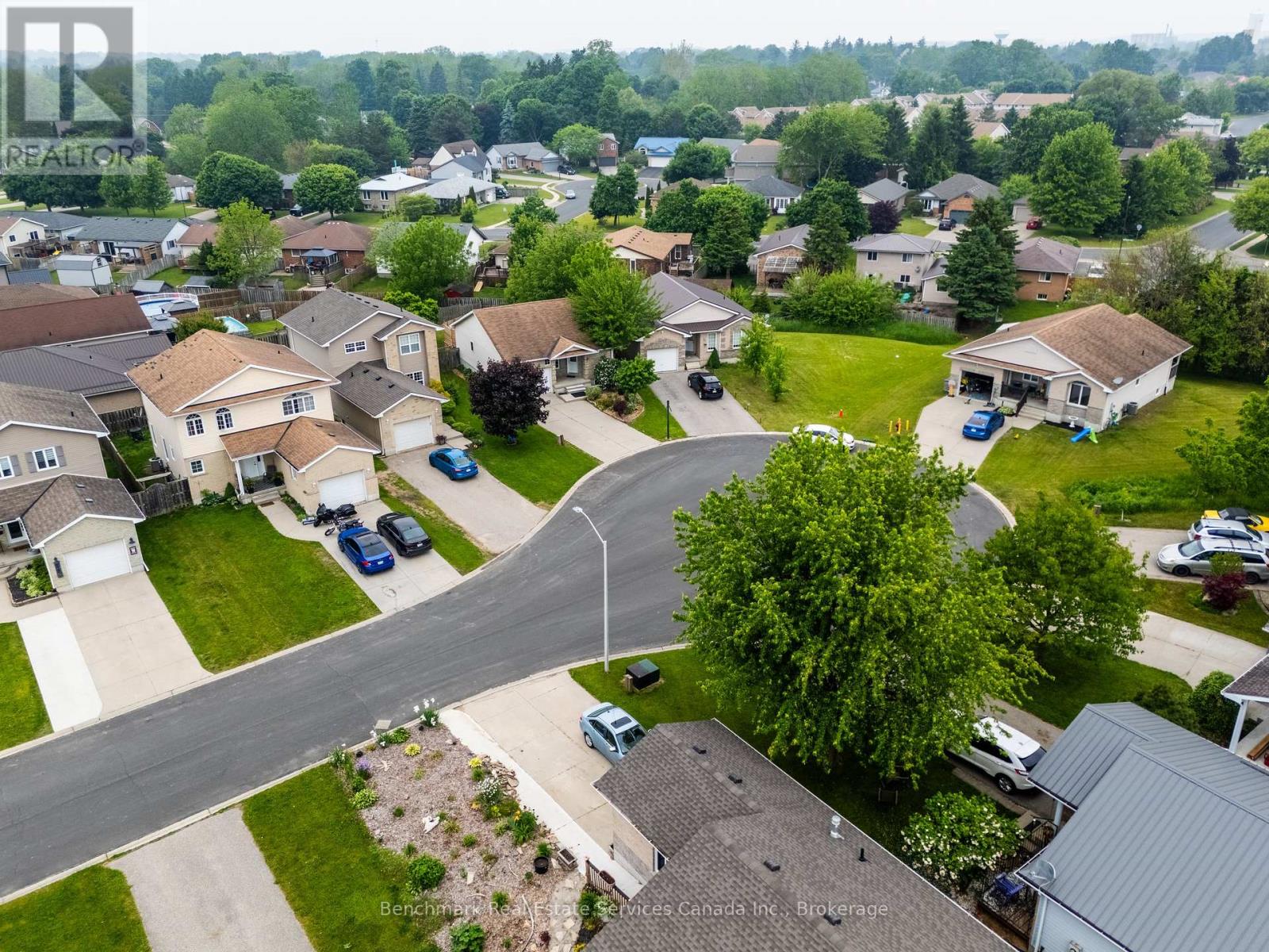 10 Tara Court, Aylmer, Ontario  N5H 0A1 - Photo 30 - X12213119