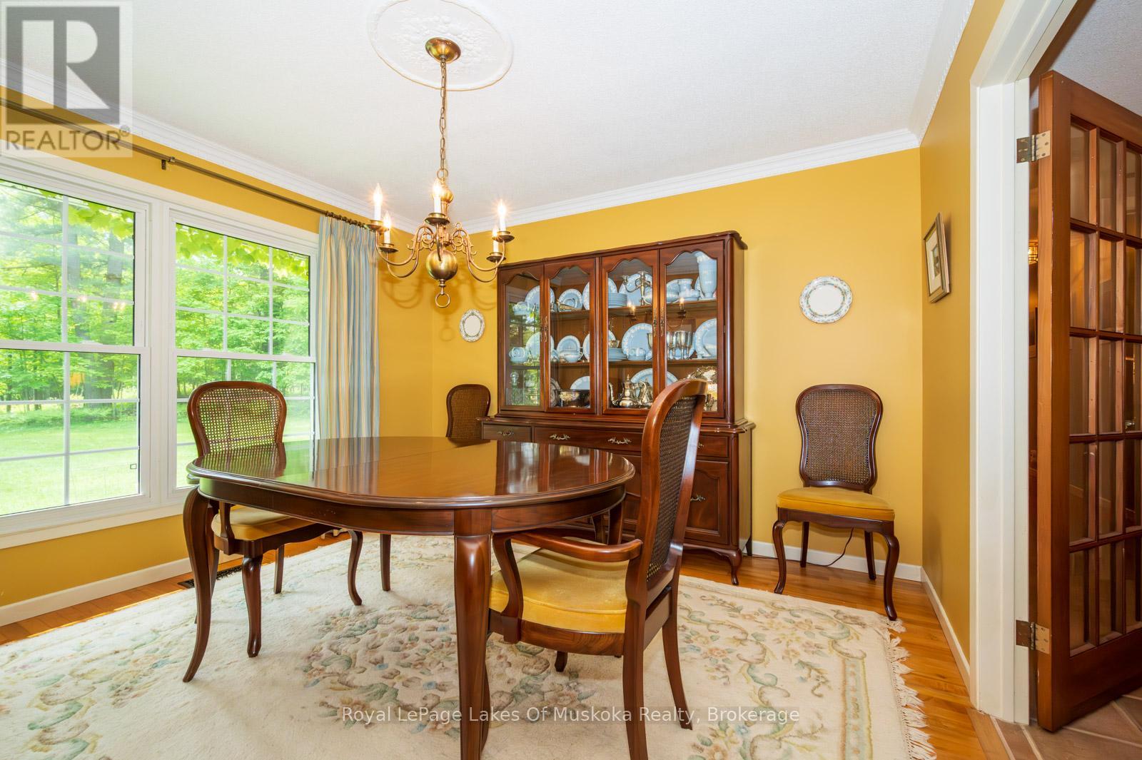 1216 Ravenscliffe Road, Huntsville, Ontario  P1H 0J3 - Photo 19 - X12213172