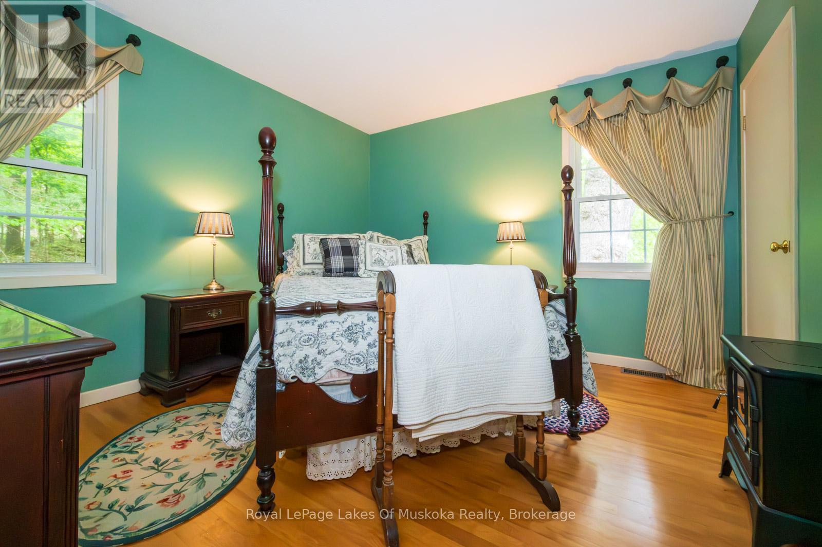 1216 Ravenscliffe Road, Huntsville, Ontario  P1H 0J3 - Photo 25 - X12213172