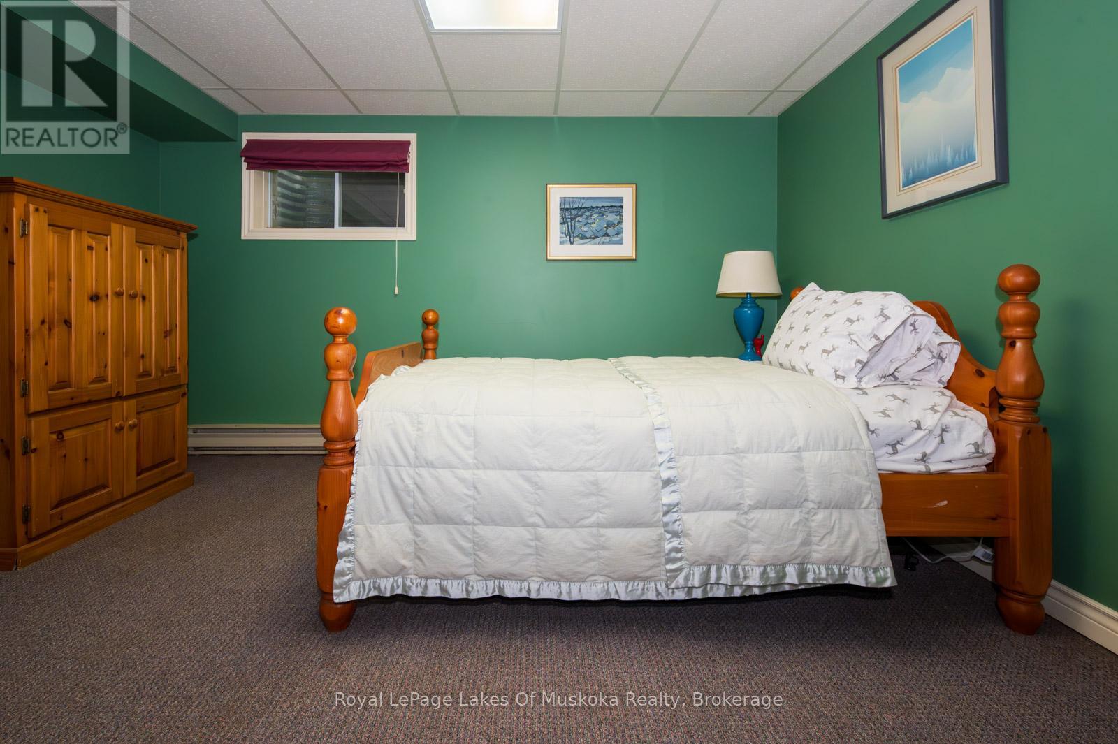 1216 Ravenscliffe Road, Huntsville, Ontario  P1H 0J3 - Photo 37 - X12213172