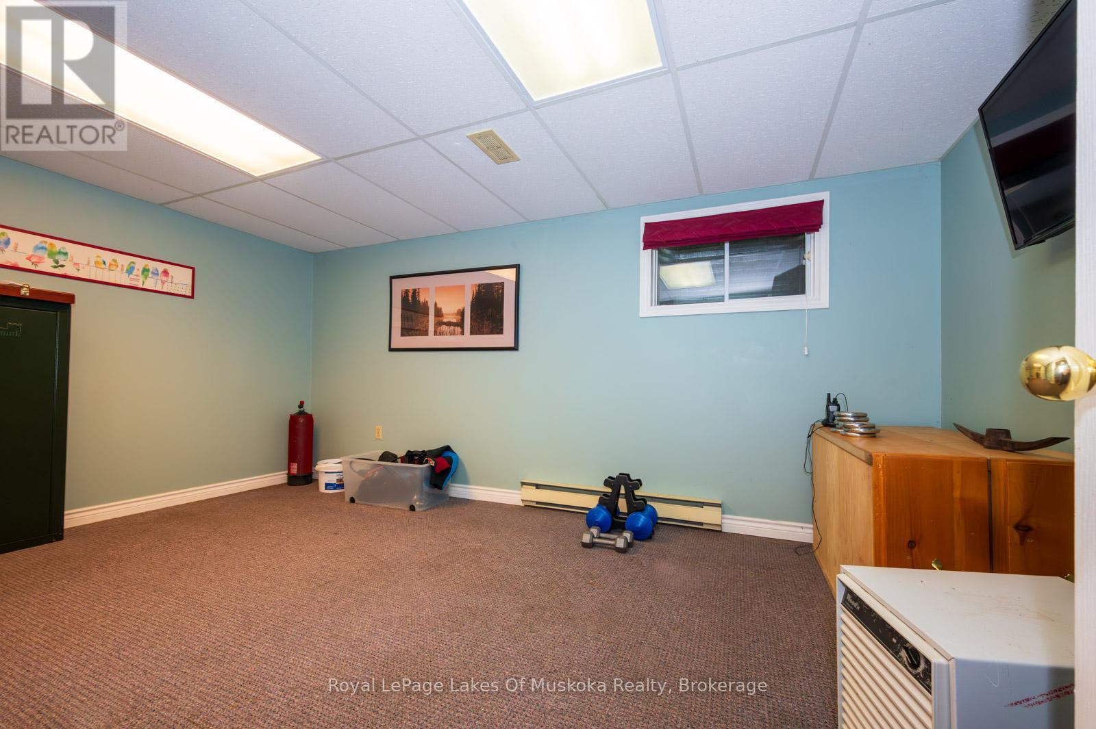1216 Ravenscliffe Road, Huntsville, Ontario  P1H 0J3 - Photo 38 - X12213172