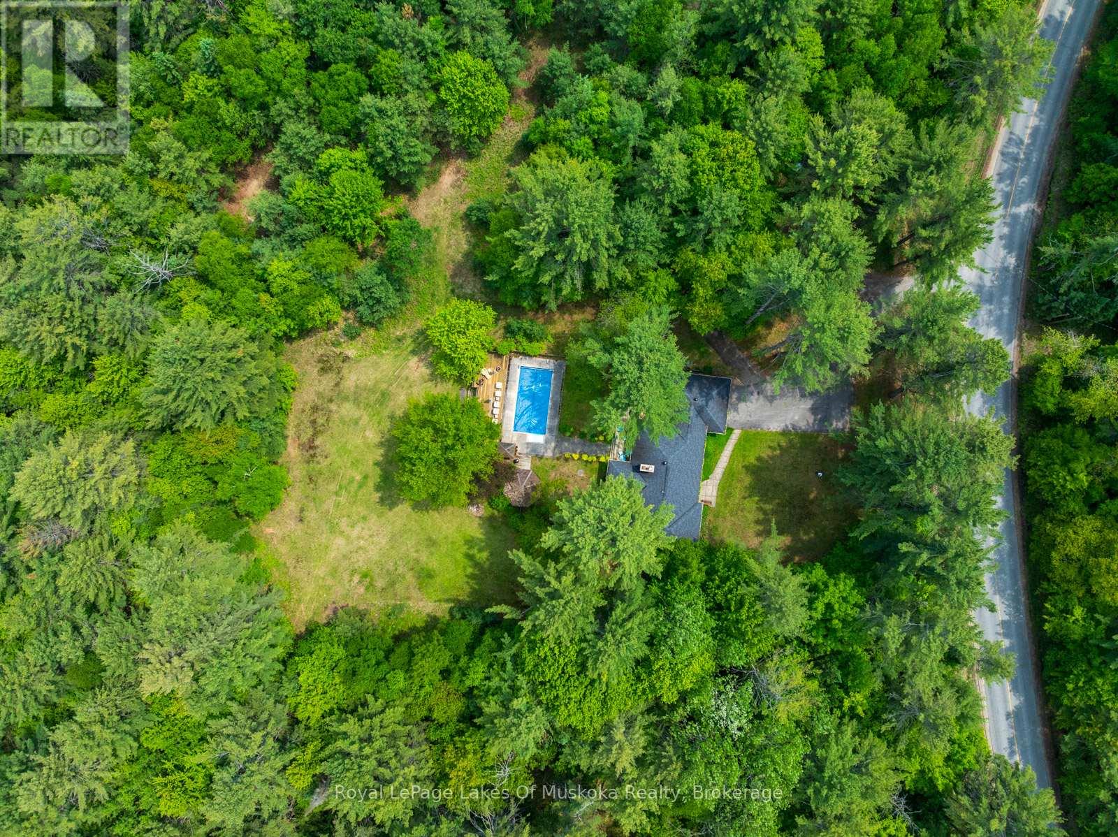 1216 Ravenscliffe Road, Huntsville, Ontario  P1H 0J3 - Photo 47 - X12213172