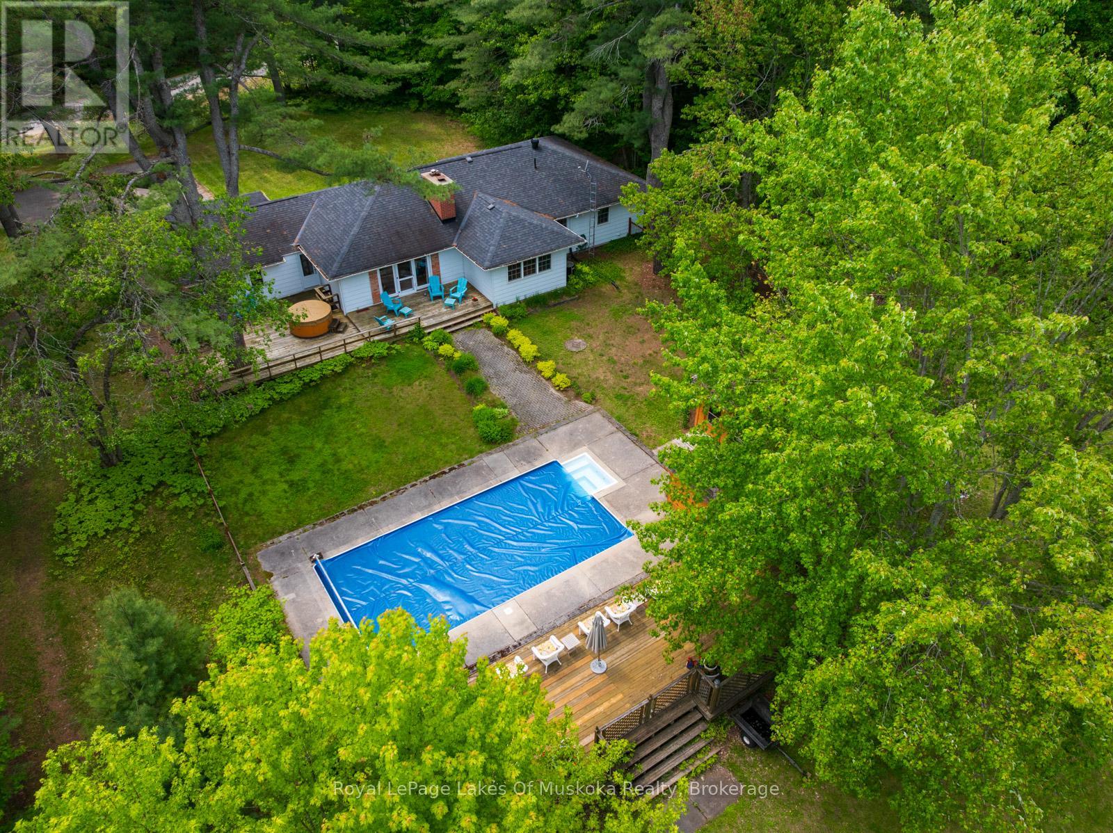 1216 Ravenscliffe Road, Huntsville, Ontario  P1H 0J3 - Photo 48 - X12213172