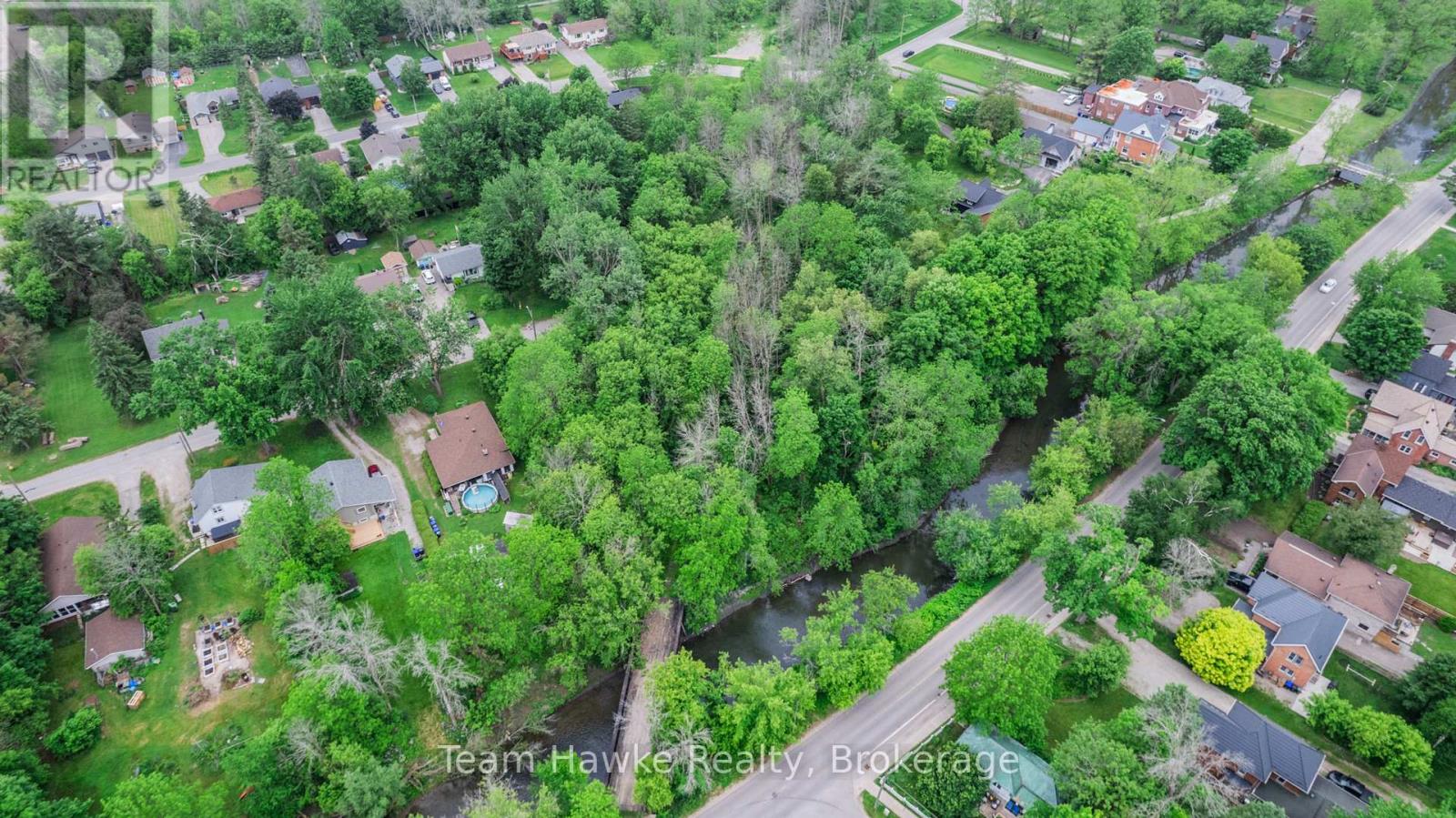 20 West Street, Severn, Ontario  L0K 1E0 - Photo 17 - S12213246