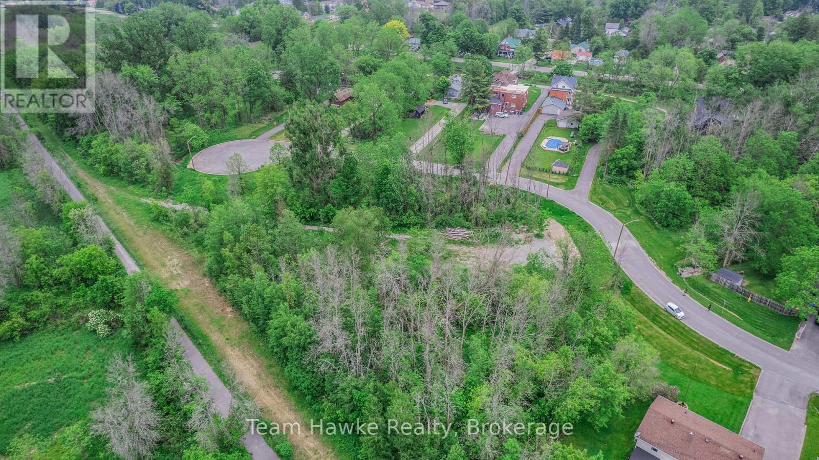 20 West Street, Severn, Ontario  L0K 1E0 - Photo 7 - S12213246