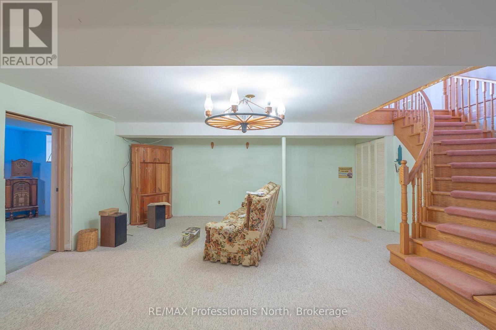 1015 Blackberry Lane, Minden Hills, Ontario  K0M 2K0 - Photo 26 - X12213252