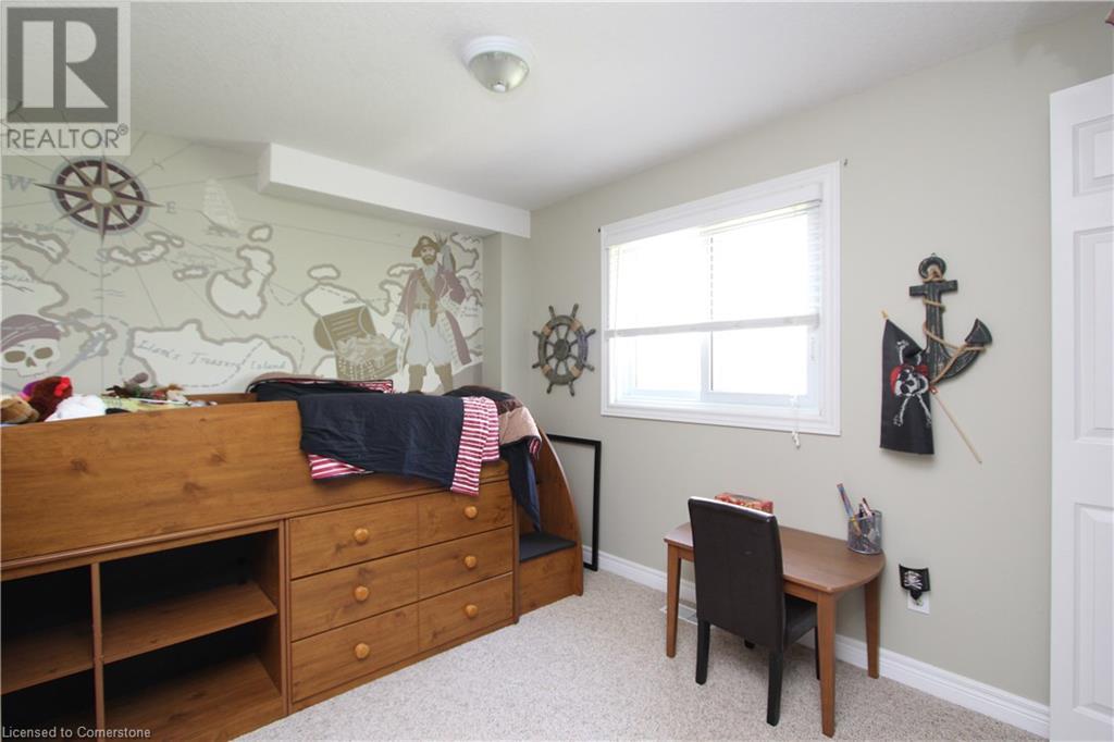 632 Columbia Forest Boulevard, Waterloo, Ontario  N2V 2K9 - Photo 10 - 40739392