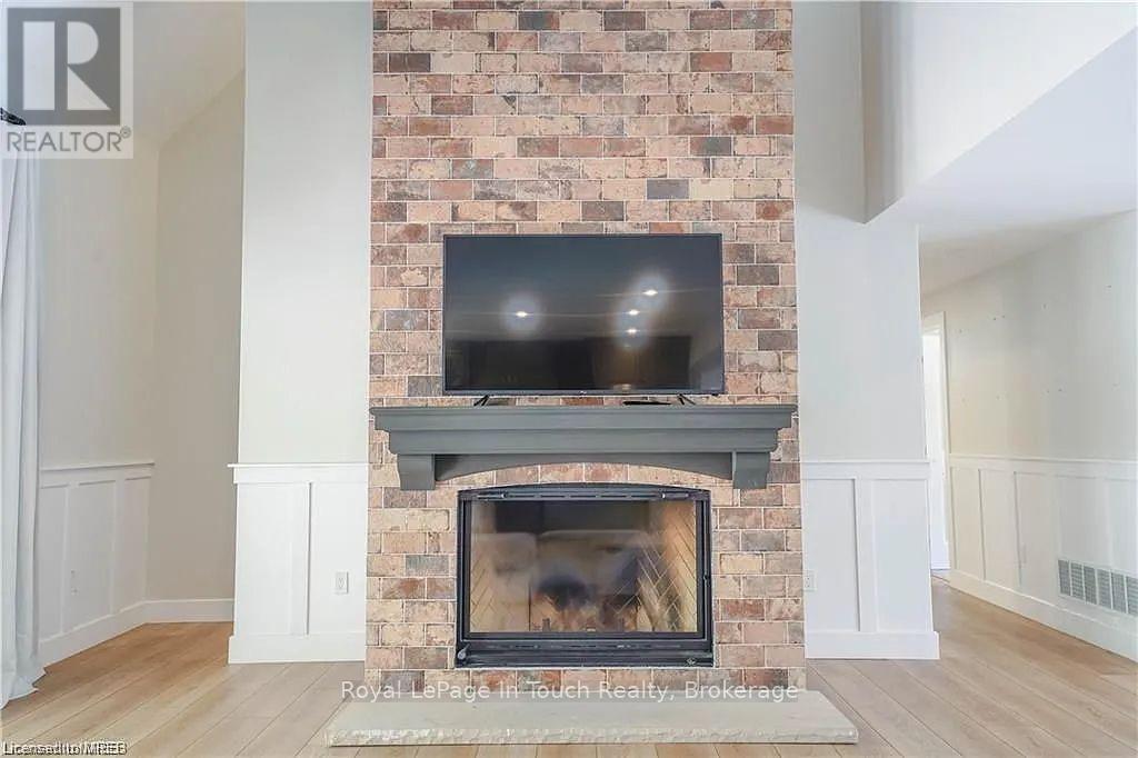 30 Blue Jay Court, Tiny, Ontario  L9M 0B9 - Photo 13 - S12213316