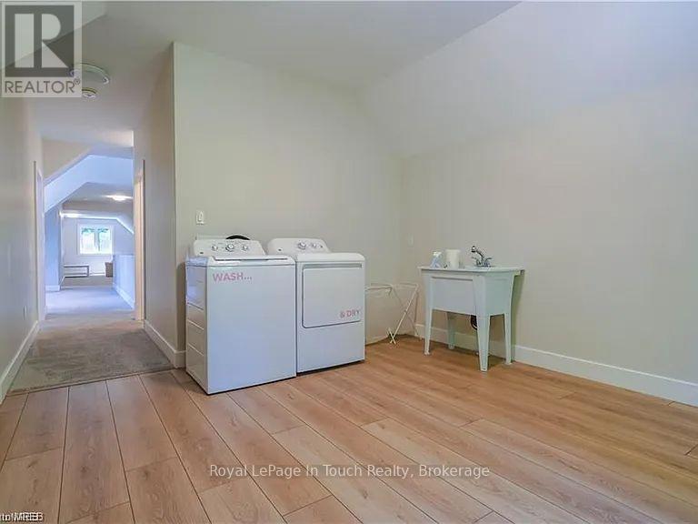 30 Blue Jay Court, Tiny, Ontario  L9M 0B9 - Photo 18 - S12213316