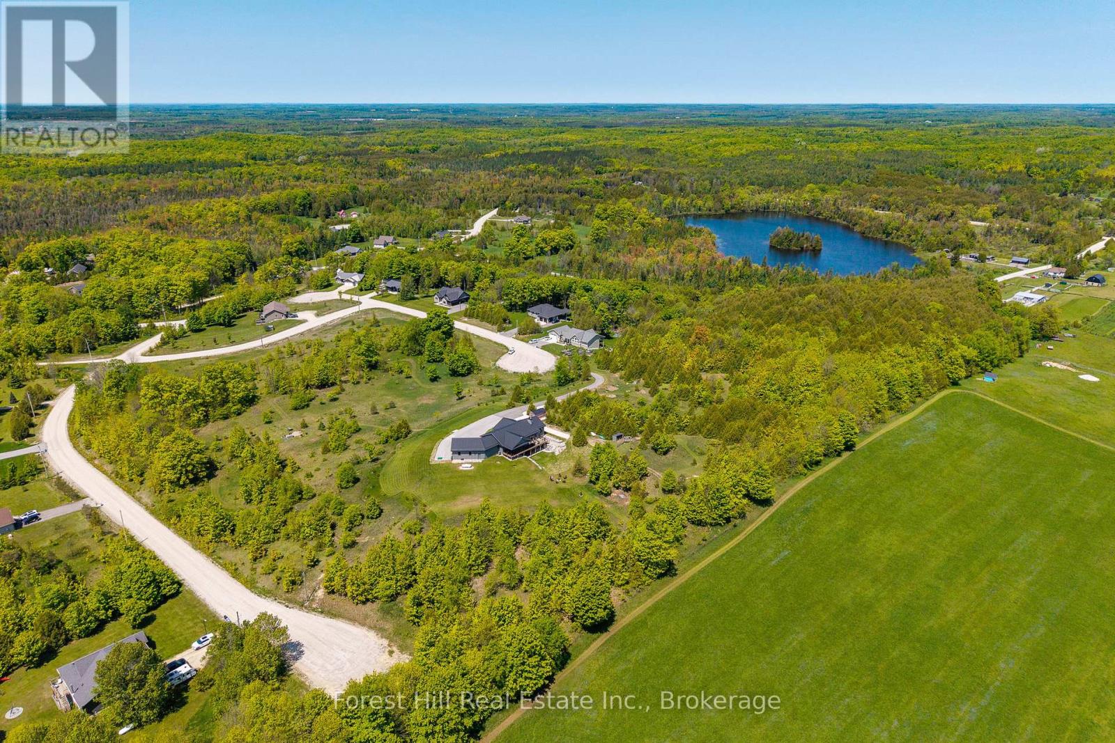 240 Lookout Drive, West Grey, Ontario  N0C 1H0 - Photo 47 - X12213302