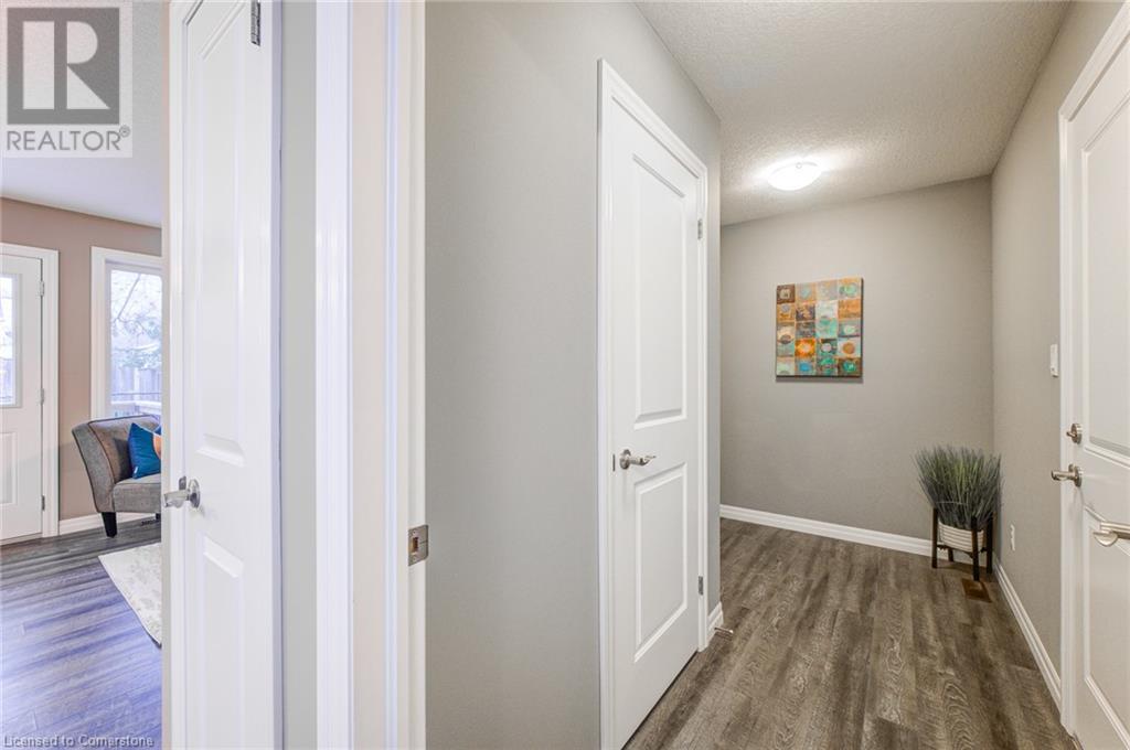 343 Huron Street Unit# 2, Woodstock, Ontario  N4S 7A5 - Photo 14 - 40739872