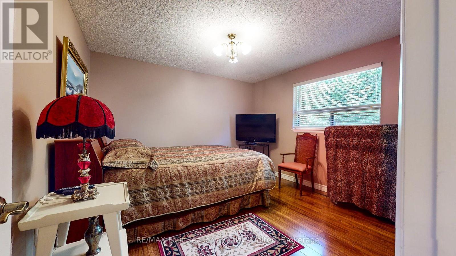 76 Arthur Street E, Blue Mountains, Ontario  N0H 2P0 - Photo 15 - X12213883