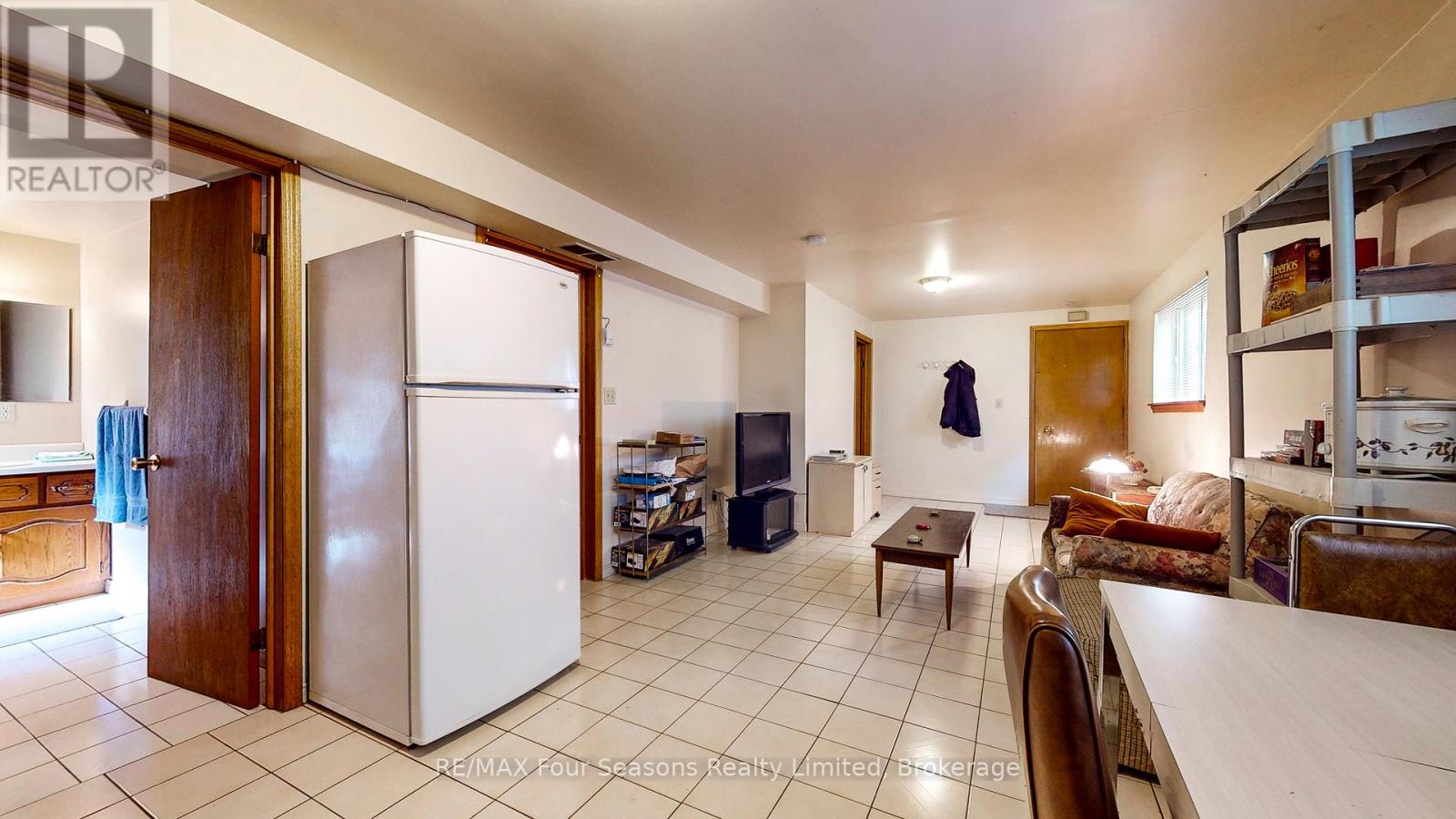 76 Arthur Street E, Blue Mountains, Ontario  N0H 2P0 - Photo 20 - X12213883