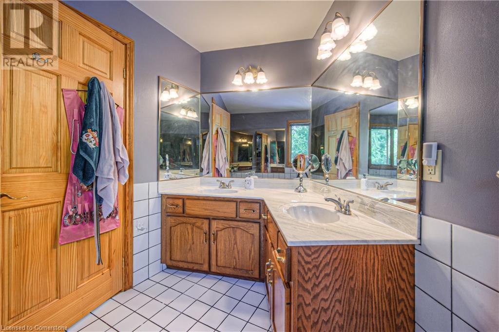 35 Robinson Road, Cambridge, Ontario  N1R 5S7 - Photo 37 - 40739734