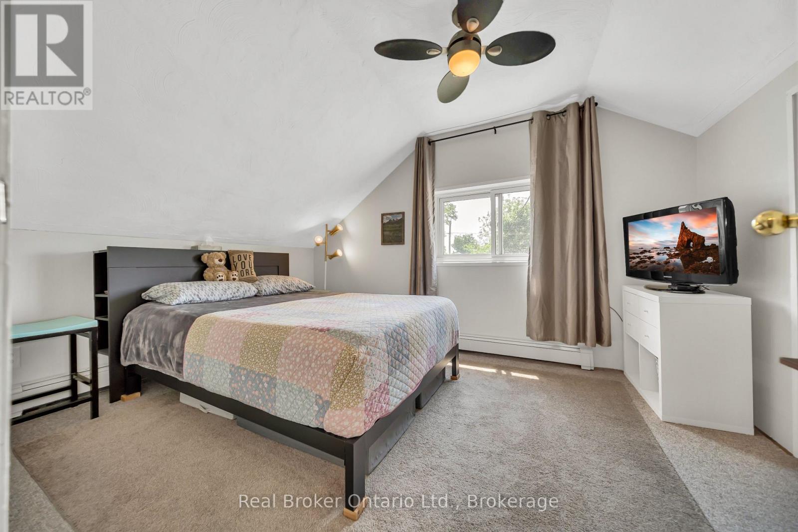 218 Cambridge Street, Arran-Elderslie, Ontario  N0G 2N0 - Photo 22 - X12213983