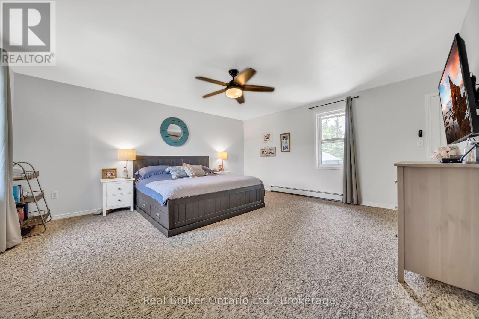 218 Cambridge Street, Arran-Elderslie, Ontario  N0G 2N0 - Photo 33 - X12213983