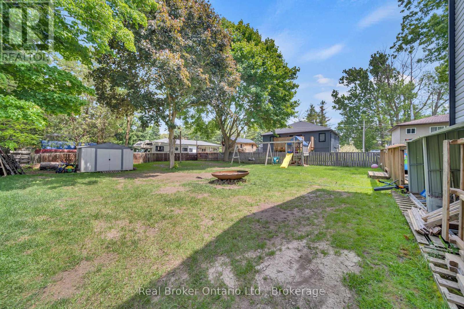 218 Cambridge Street, Arran-Elderslie, Ontario  N0G 2N0 - Photo 38 - X12213983