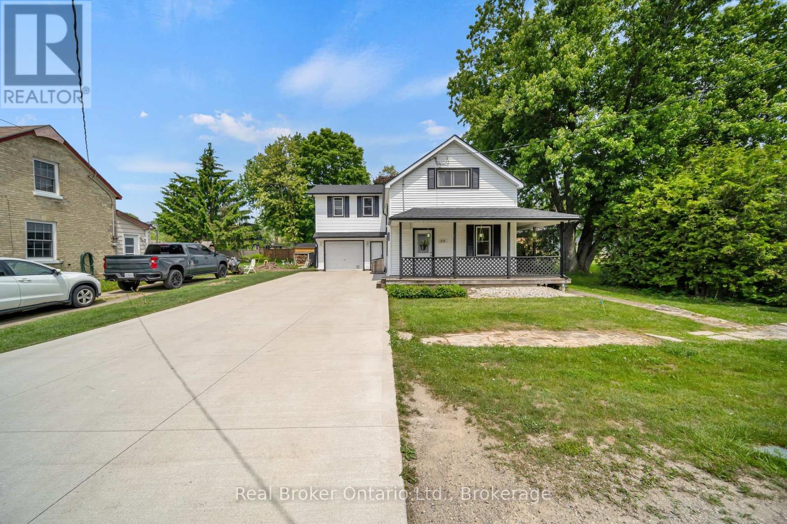 218 Cambridge Street, Arran-Elderslie, Ontario  N0G 2N0 - Photo 4 - X12213983