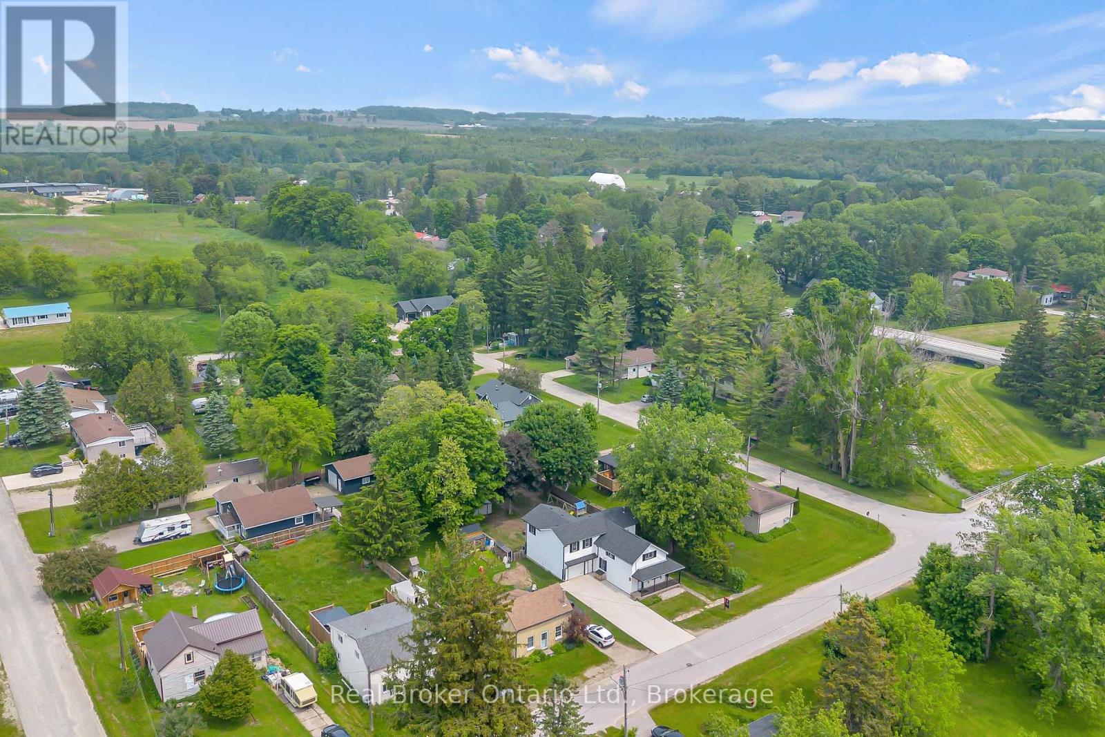 218 Cambridge Street, Arran-Elderslie, Ontario  N0G 2N0 - Photo 45 - X12213983
