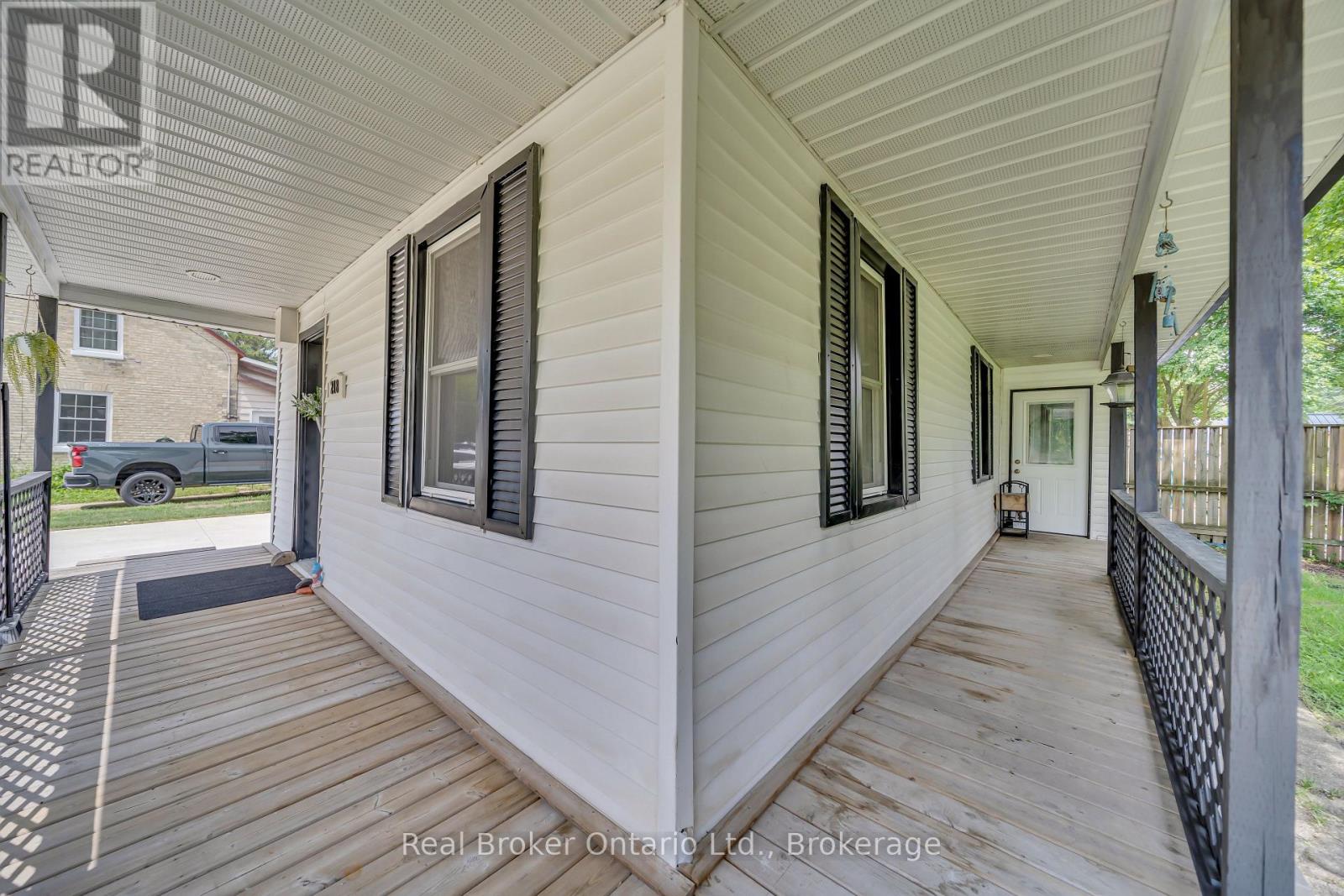 218 Cambridge Street, Arran-Elderslie, Ontario  N0G 2N0 - Photo 7 - X12213983