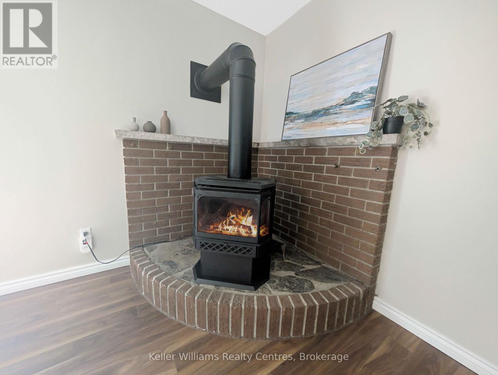 192 Bricker Street, Saugeen Shores, Ontario  N0H 2C1 - Photo 10 - X12214000