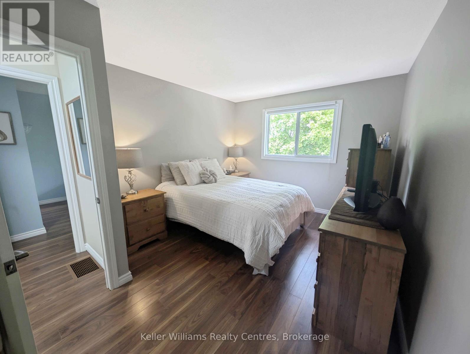 192 Bricker Street, Saugeen Shores, Ontario  N0H 2C1 - Photo 13 - X12214000