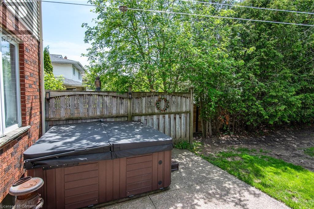 17 Village Road, Wellesley, Ontario  N0B 2T0 - Photo 36 - 40715317