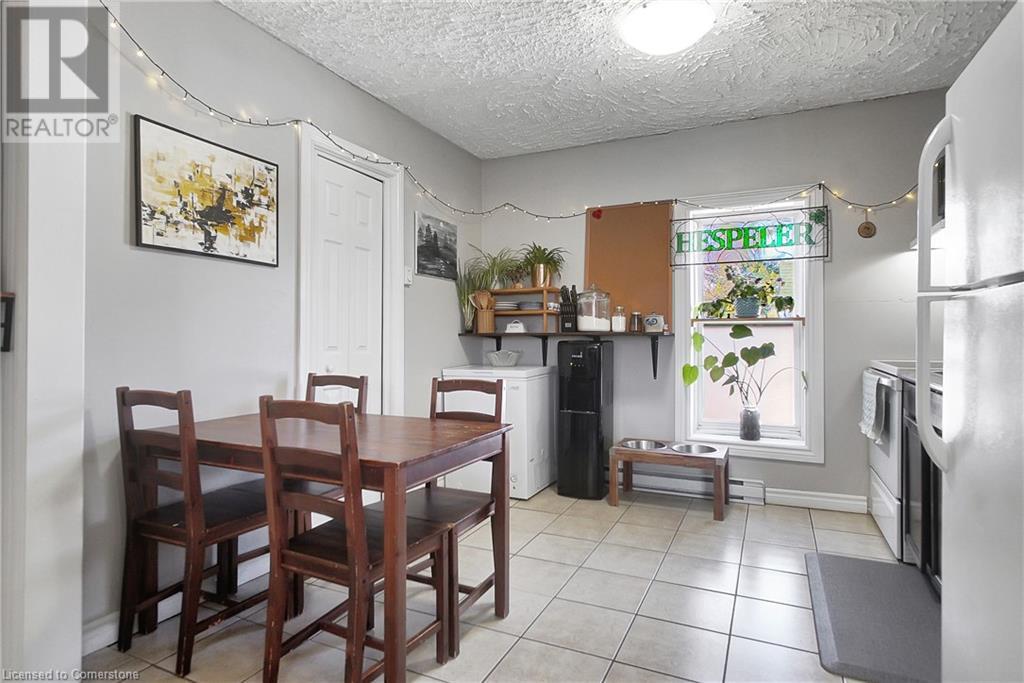 17 Shaw Avenue W, Cambridge, Ontario  N3C 1E3 - Photo 12 - 40740369