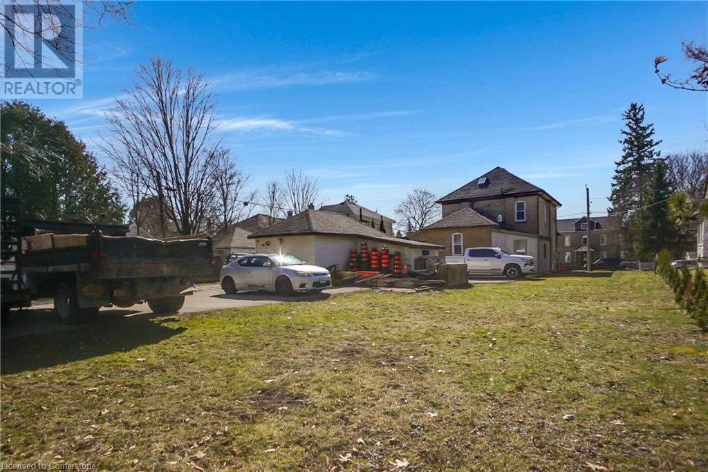 17 Shaw Avenue W, Cambridge, Ontario  N3C 1E3 - Photo 22 - 40740369