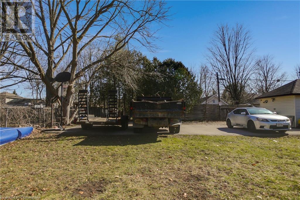 17 Shaw Avenue W, Cambridge, Ontario  N3C 1E3 - Photo 23 - 40740369