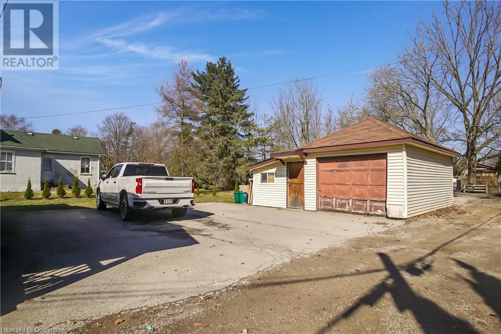 17 Shaw Avenue W, Cambridge, Ontario  N3C 1E3 - Photo 28 - 40740369