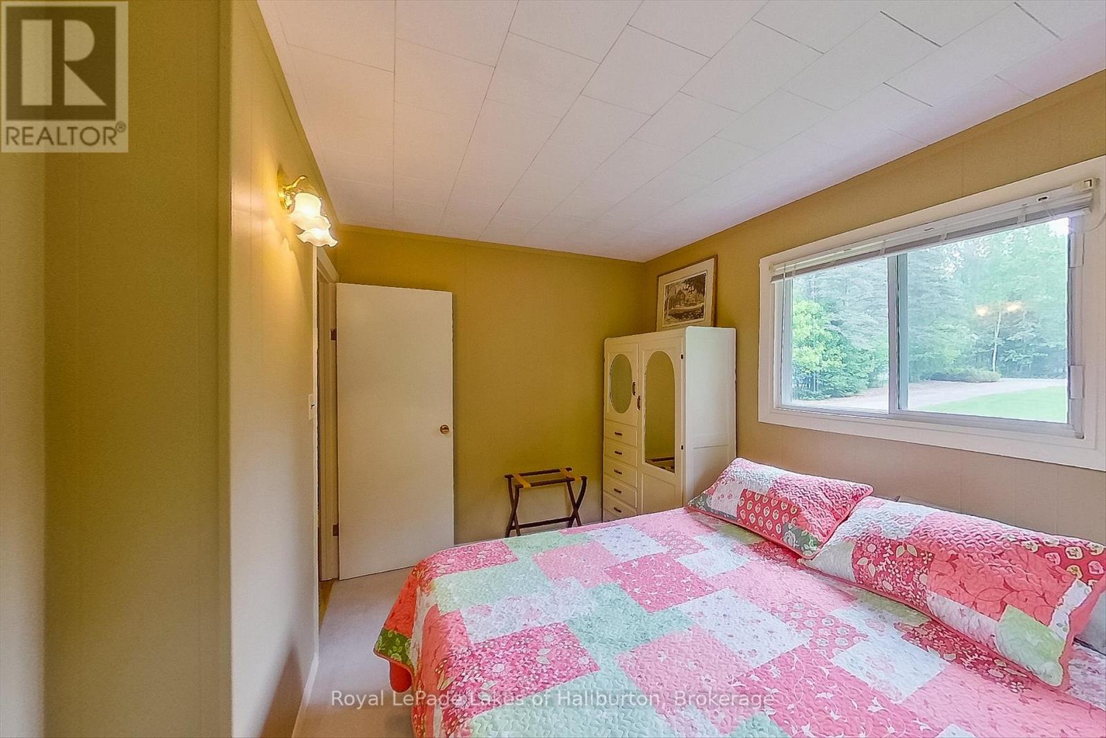 1093 Lamar Drive, Algonquin Highlands, Ontario  K0M 1S0 - Photo 23 - X12214308