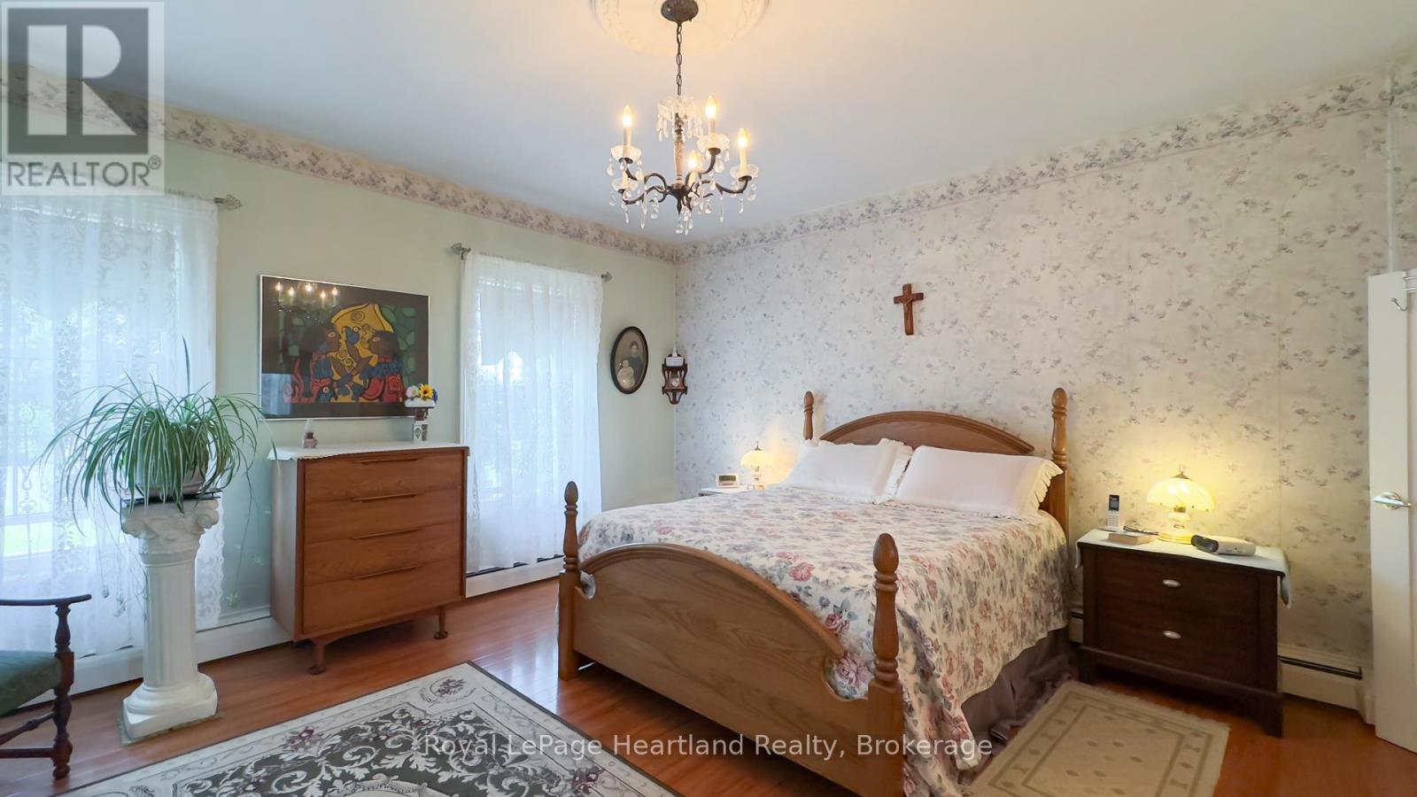 131 Rattenbury Street E, Central Huron, Ontario  N0M 1L0 - Photo 37 - X12214347