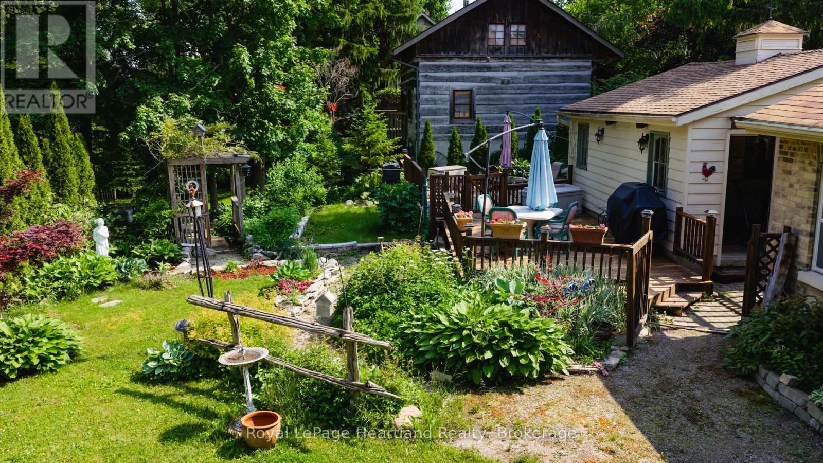 131 Rattenbury Street E, Central Huron, Ontario  N0M 1L0 - Photo 5 - X12214347