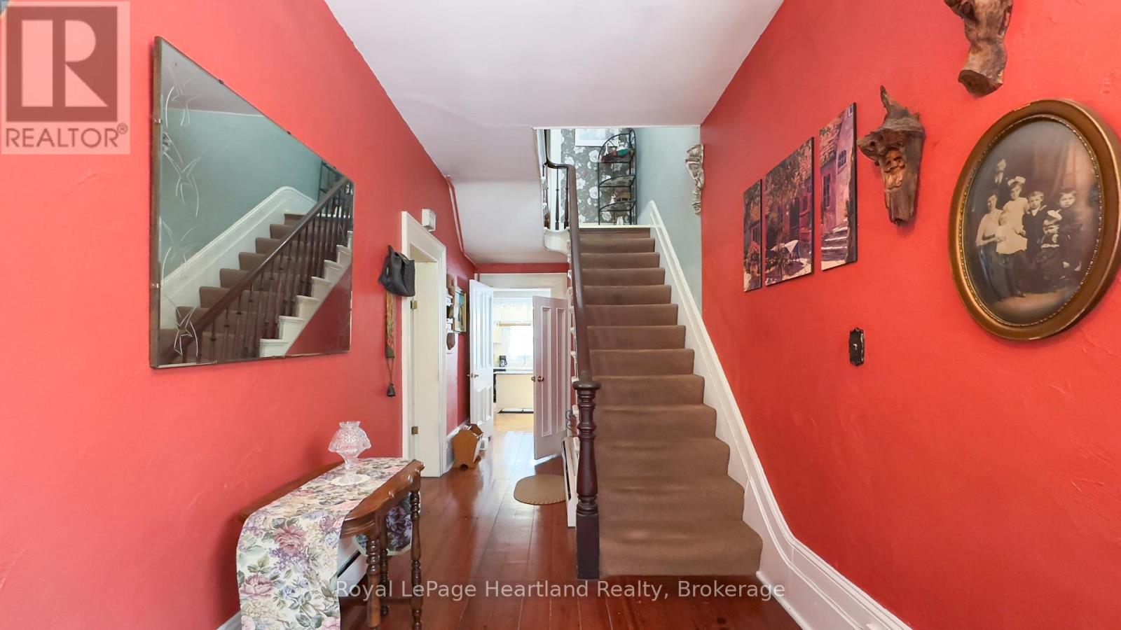 131 Rattenbury Street E, Central Huron, Ontario  N0M 1L0 - Photo 9 - X12214347