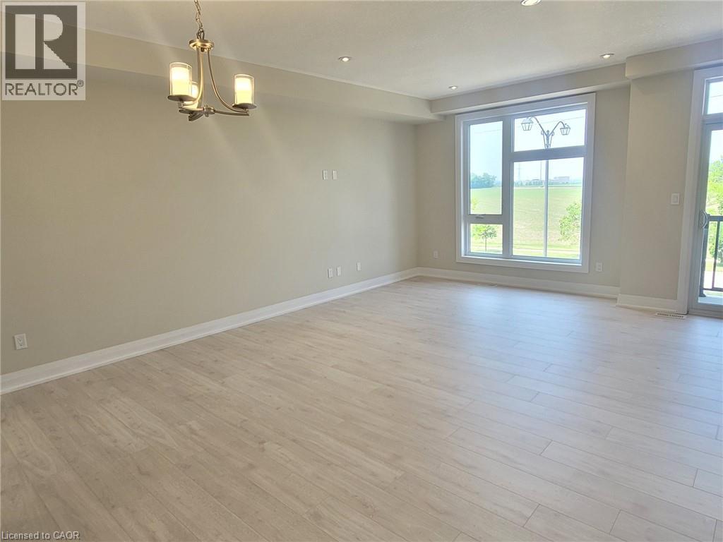 271 Grey Silo Road Unit# 67, Waterloo, Ontario  N2K 0E9 - Photo 17 - 40740085